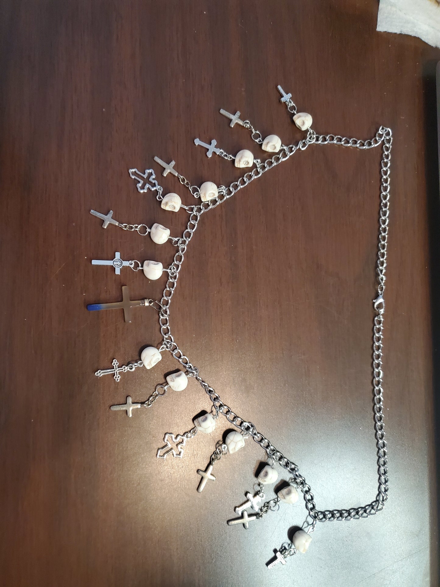Skulls and crosses necklace