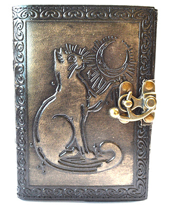 Cat aged looking paper leather w/ latch 4 1/2" x 6 1/2" - Unlined