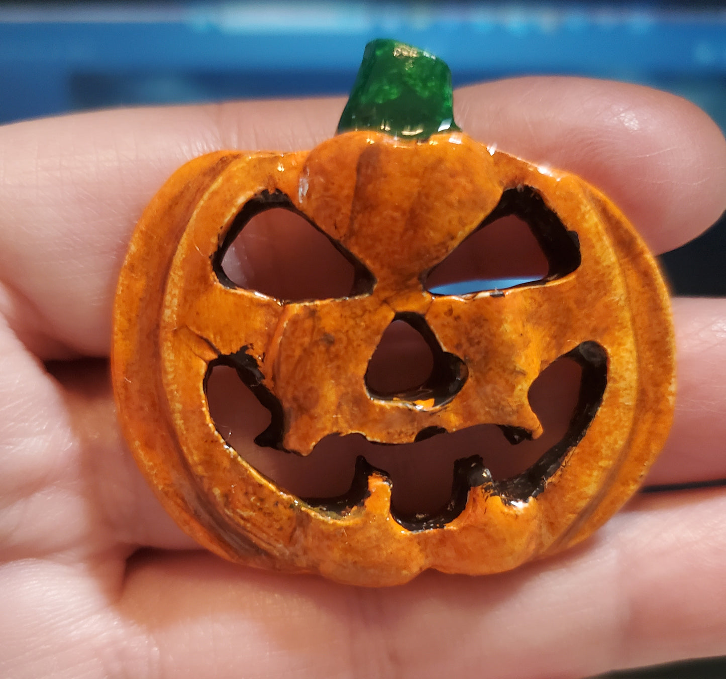 Pumpkin magnet